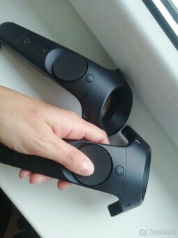 HTC VIVE sada pro virtuální realitu - 2