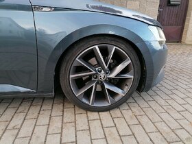 ŠKODA SUPERB III. SPORTOVNÍ PODVOZEK - 2