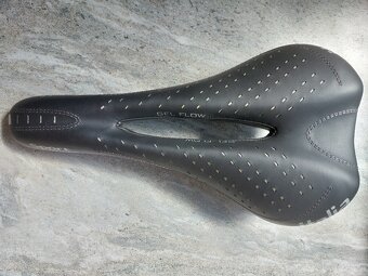 Cykl.sedlo Selle Italia Sport Gel Flow S2 sedlo černá-NOVÉ - 2