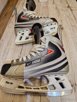 Prodám pánské zimní brusle Bauer Vapor XII - 2