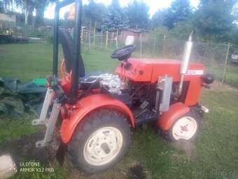 Prodám traktor domácí výroby - 2
