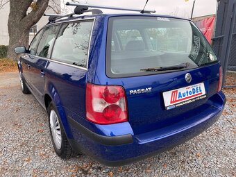 VW Passat 1,6 MPi Výhřev, Nosič, Aut. Klima - 2
