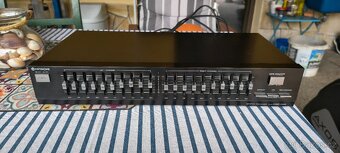 Hitachi HGE-1100 - 2