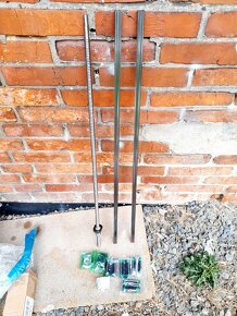 Sada 2 kolejnic, 4 vozíky HGR-20, kuličkový šroub - nové - 2