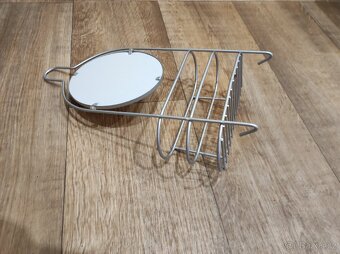 Polička se zrcadlem - 2