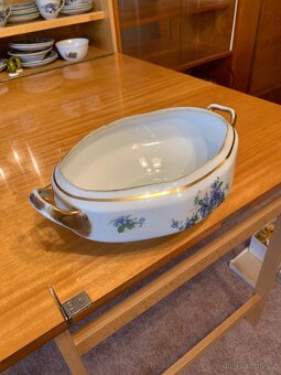 Porcelanova misa - 2