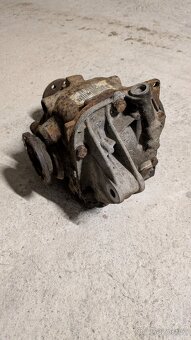 BMW E46 168 diferenciál - 2