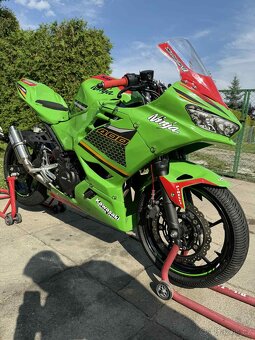 Kawasaki Ninja 400 Okruhovka - 2