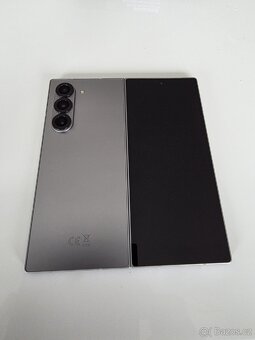 Samsung Galaxy Z Fold 6 stříbrný 256GB - 2