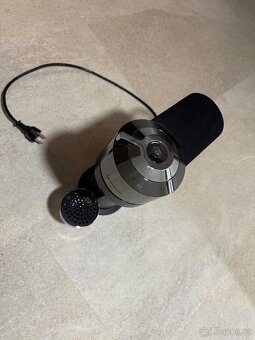 Kávovar Nespresso Vertuo - 2