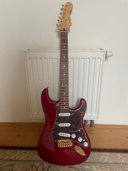 Fender Deluxe Players Strat RW CRT - 2