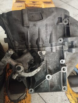 Převodovka 6 RYCHLOSTÍ 6M2R-7F096-ED - 2