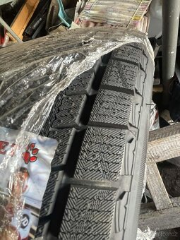 Zimní pneu 165/70/13 - 2