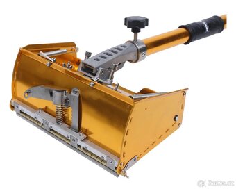 Teleskopická sádrokartonová stěrka - 2