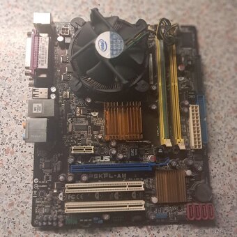 Pro sběratele a opraváře starších PC - 2