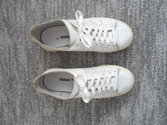 Bílé boty tenisky botasky Adidas . 39 - 2