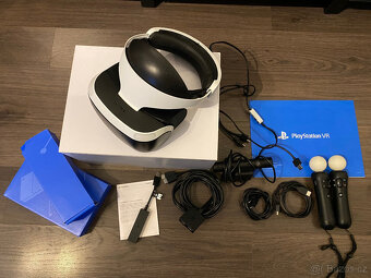PS VR + kamera, 2x pohybový ovladač a redukce na PS5 - 2