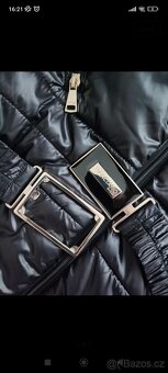 Černý kabát Guess by Marciano - 2