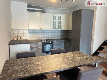Pronájem mezonetu 3kk 80m2 Rezidence Zámecký Dvůr  Brandýs n - 2