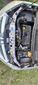 Opel zafira b 1.7 cdti 92kw rok 2009 ND - 2