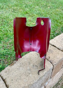Jawa 250 panelka - podsedlové plechy - 2