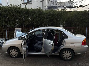 Suzuki Liana 1.6 benzin - 2