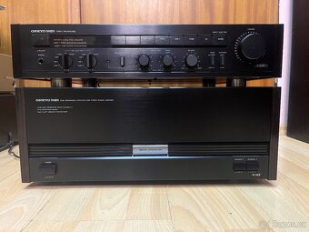Onkyo Integra - 2