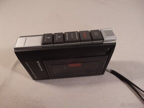 Raritní sbirkový Walkman - diktafon - SANYO M1001 - 2