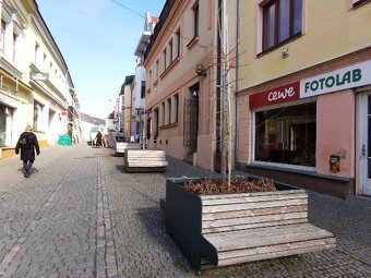 Pronájem obchodních prostor v centru Ústí nad Orlicí - 2