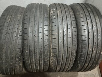 195/65/15 - 2