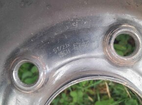 4x plechový disk - Kia, Hyundai 5,5x15 ET47 5x114,3x67 - 2