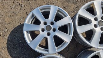 Alu kola Borbet 17" 5x114,3 Toyota - 2