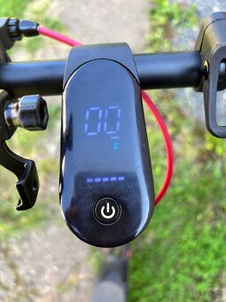 Elektrická koloběžka Sencor SCOOTER S25 - 2