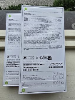 Apple iPhone 16 pro 256gb Natural, Desert,Black White - 2