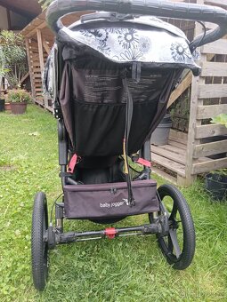 Sportovní kočárek Baby Jogger Summit X3 - 2
