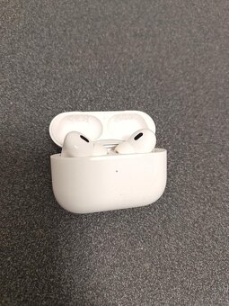 Apple AirPods Pro 2 - 2