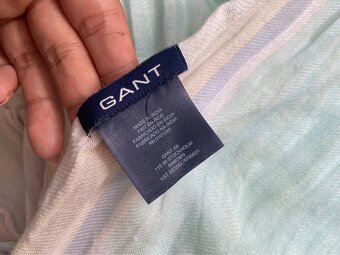 Nádherný šál zn.Gant - 2