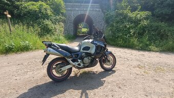 Honda Varadero XL1000V - 2