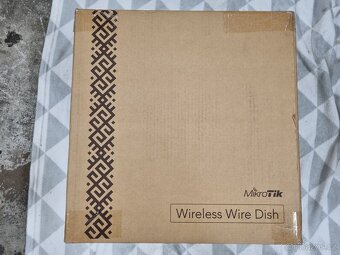 MikroTik RouterBOARD Wireless Wire Dish, kompletní spoj - 2
