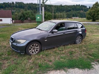 BMW 320D - 2