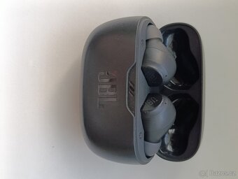 Bezdrátová sluchátka JBL WAVE BEAM - 2