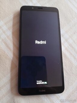 Mobilní telefon Xiaomi Redmi 7A - 2