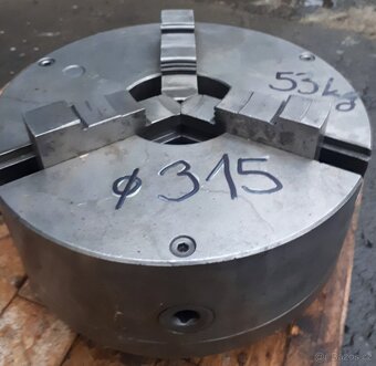 Na prodej univerzálka 315 mm na soustruh - 2