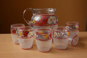 Sklo a porcelán různe prodám prvnich 20fotek - 2