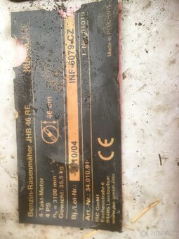 Sekacka na travu - 2