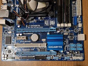 Kombo Gigabyte H77M-D3H Intel Core i5 12GB DDR3 RAM - 2