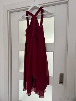 Krásné šaty 11-12 let - 2