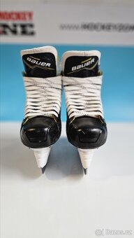 Brusle Bauer Supreme M30 8D - 2