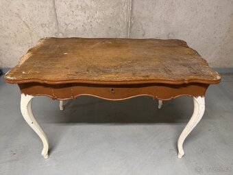 Starožitný stůl - 2