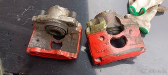 Opel Vectra brzdový třmen - 2